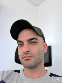 Photo of Ali Zindari